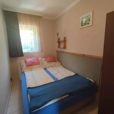 Apartament In 19919 *