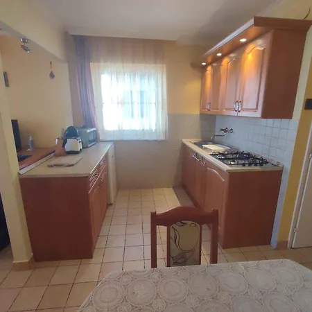 Apartament In 19919